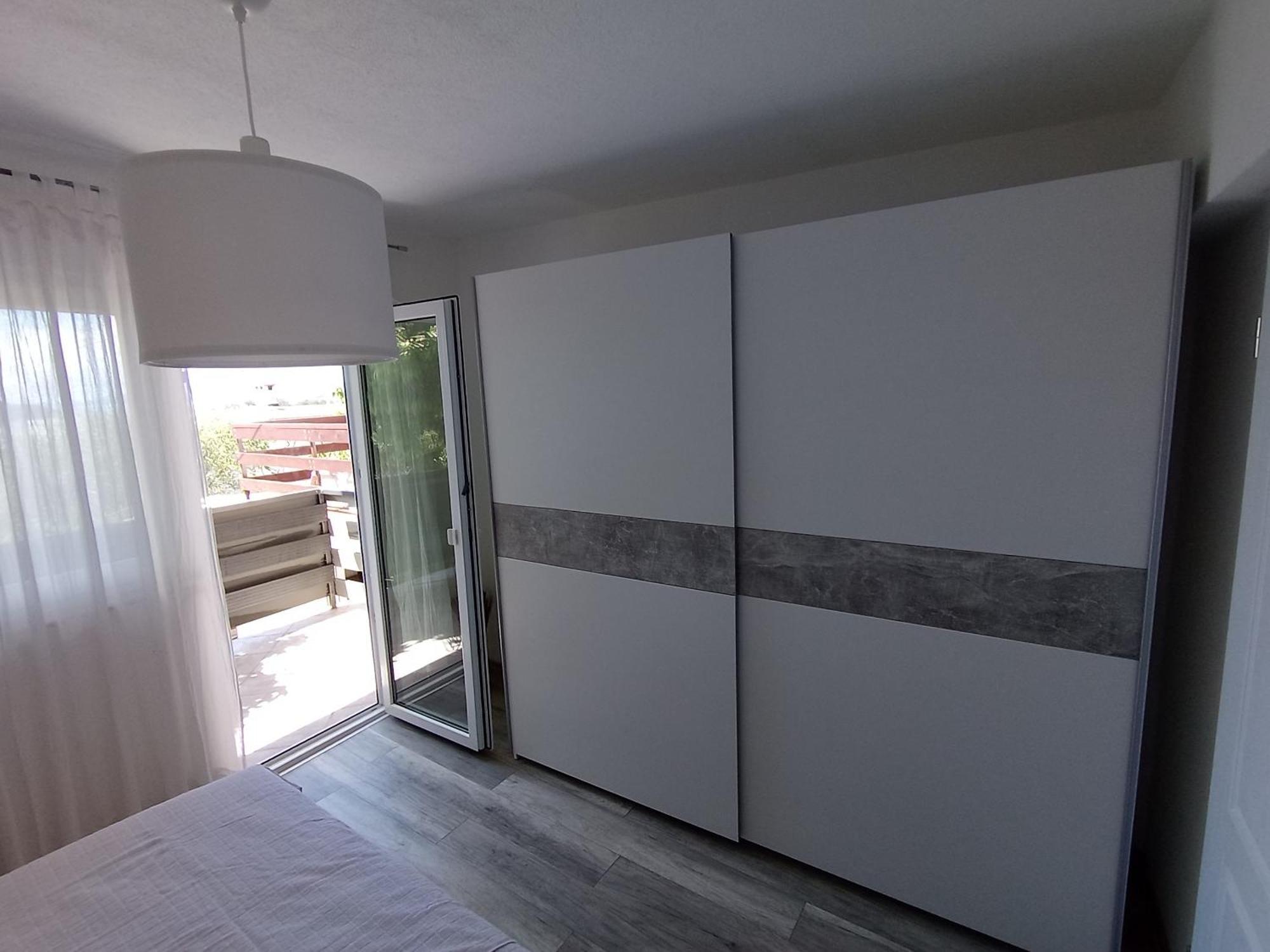 Apartments Boric Крес Екстериор снимка