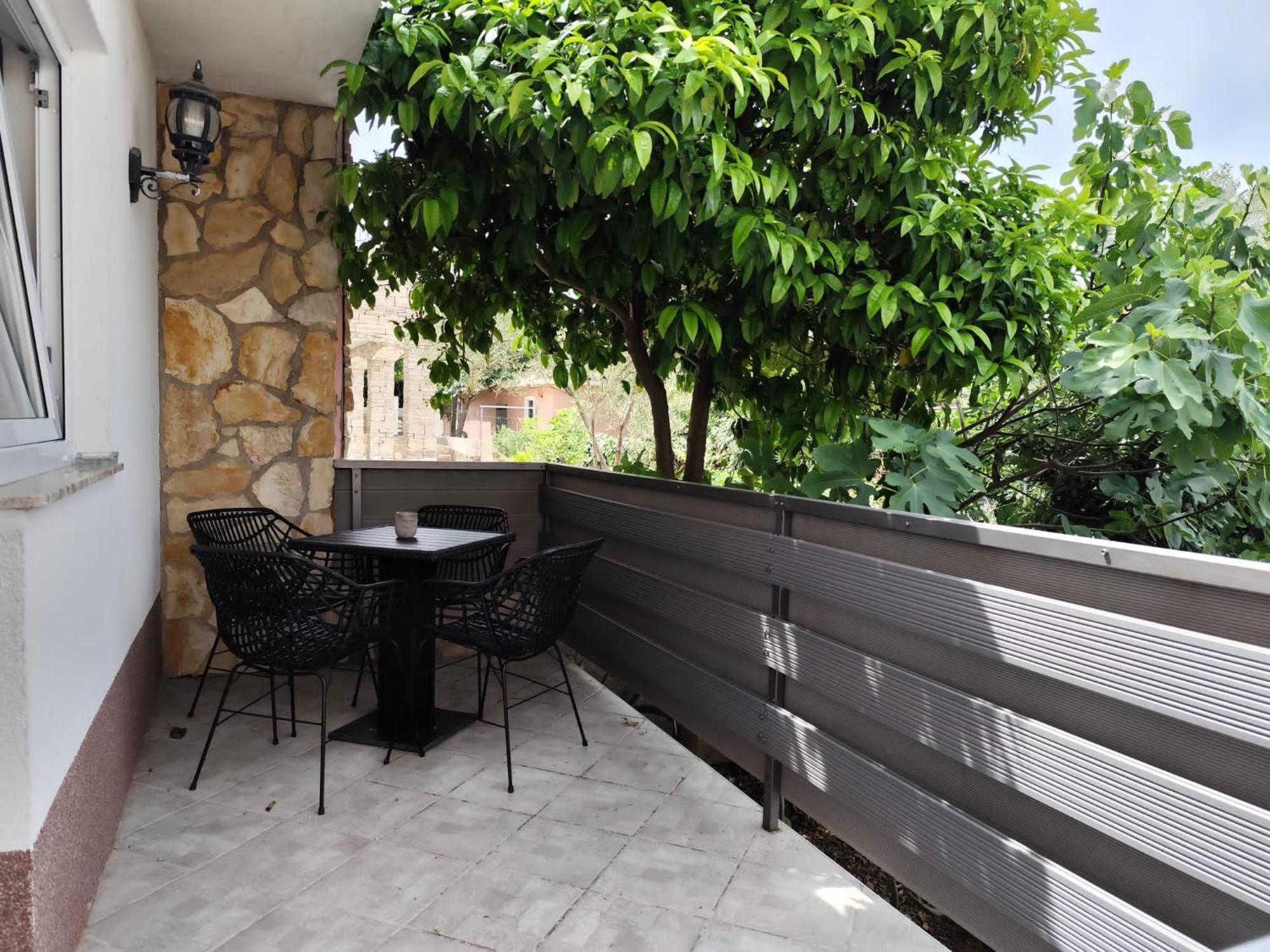 Apartments Boric Крес Екстериор снимка
